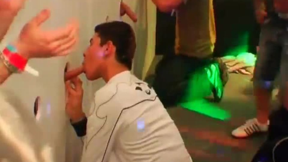 Schwule Party mit Blowjobs und heißem Tanz