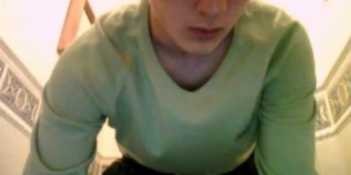 Heiße Live-Show: Solo-Action im Badezimmer