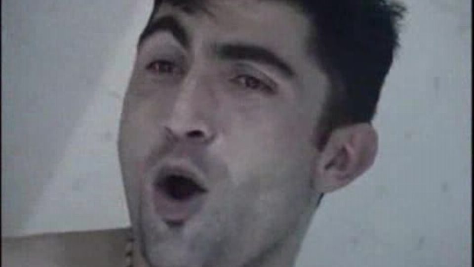 Geile Blowjob-Action zwischen zwei behaarten türkischen Männern